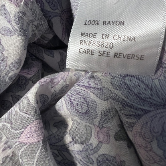 Blouse - Picture 3 of 4